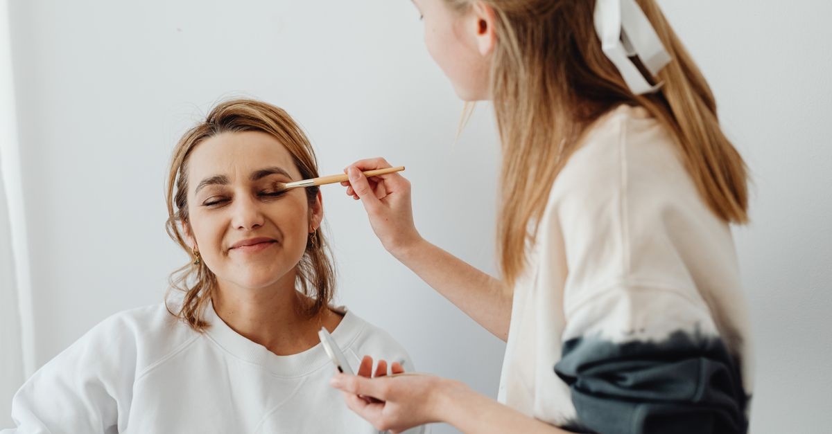 Efekt „niewidzialnego” makijażu: prosty sposób na świeży look jak bez makijażu