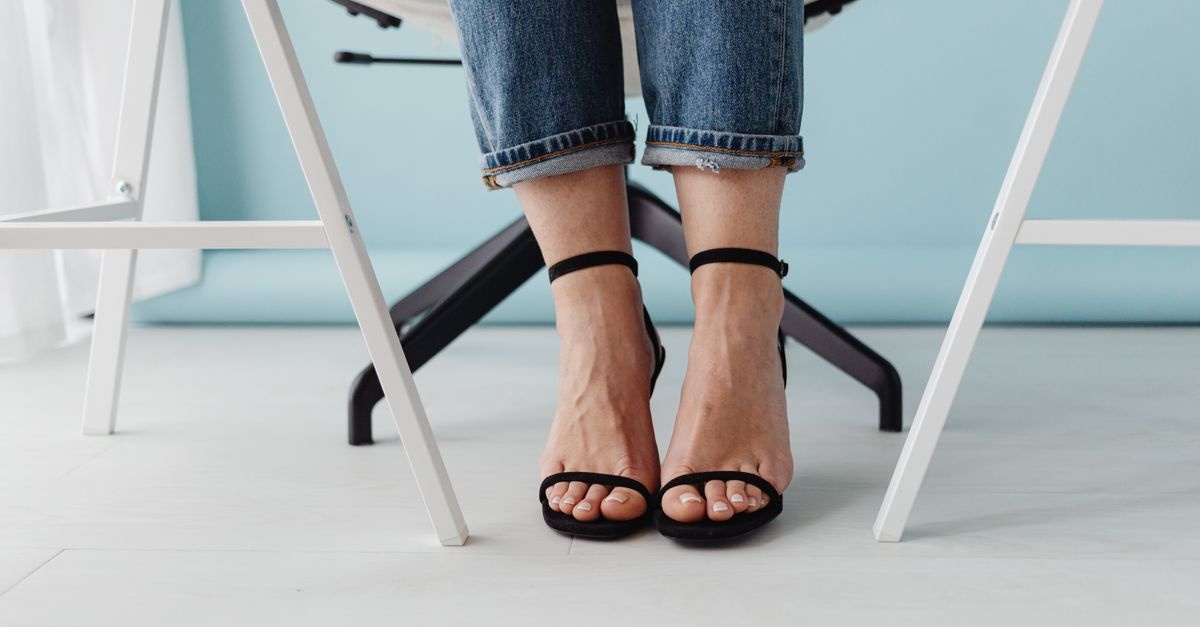 Buty, które robią sylwetkę: jak dobrać idealny fason do Twoich proporcji