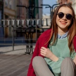 Wiosenna szafa bez chaosu: sprawdzone sposoby na lekkie, modne stylizacje krok po kroku