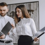 Lepsza atmosfera w zespole: 9 sprawdzonych sposobów na mocniejsze relacje w pracy
