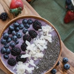 Smoothie bowl krok po kroku: zdrowa, kolorowa miska pełna energii na dobry początek dnia